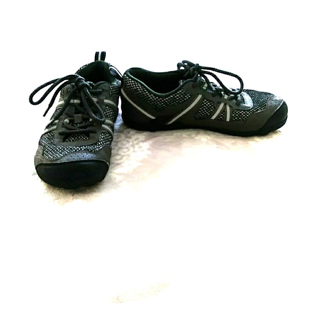 Minimalist Street shoes
